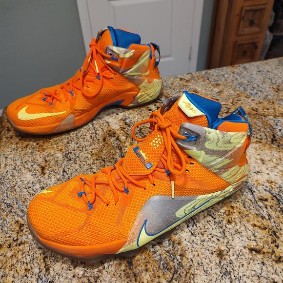 Nike Lebron 12 Basketball Shoes, Item ID 684593-870, Size US 15 - Picture 4 of 12